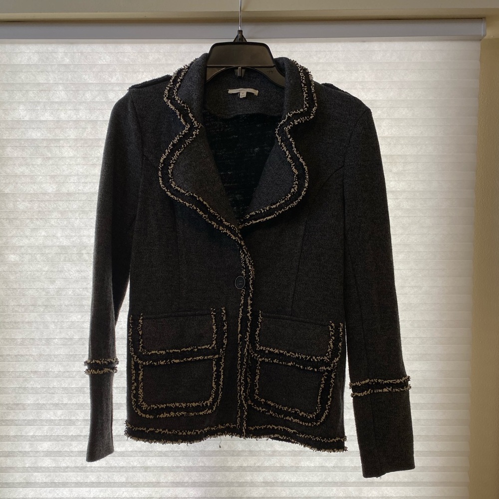 Channel jacket